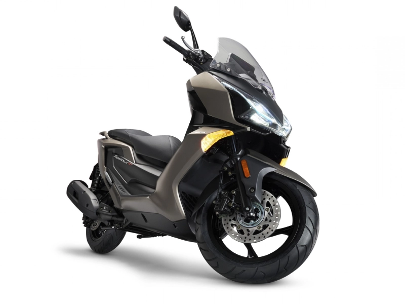 Super Dink GT 125: vuelve el KYMCO más emblemático Super Dink GT 125: vuelve el KYMCO más emblemático